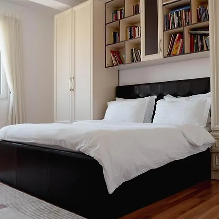 Whole Floor In Upscale Neighborhood Lägenhet Tirana