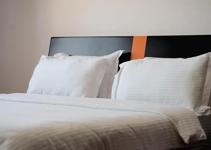 Apartment Whole Floor In Upscale Neighborhood Tirana