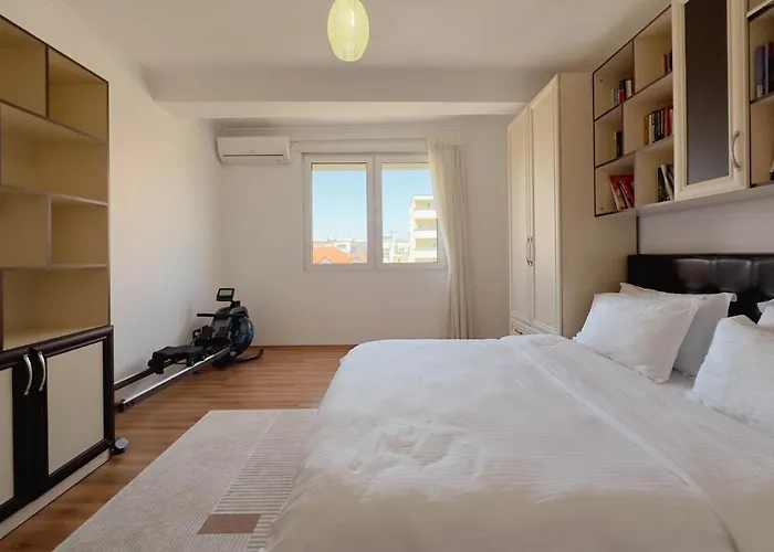 アパート Whole Floor In Upscale Neighborhood